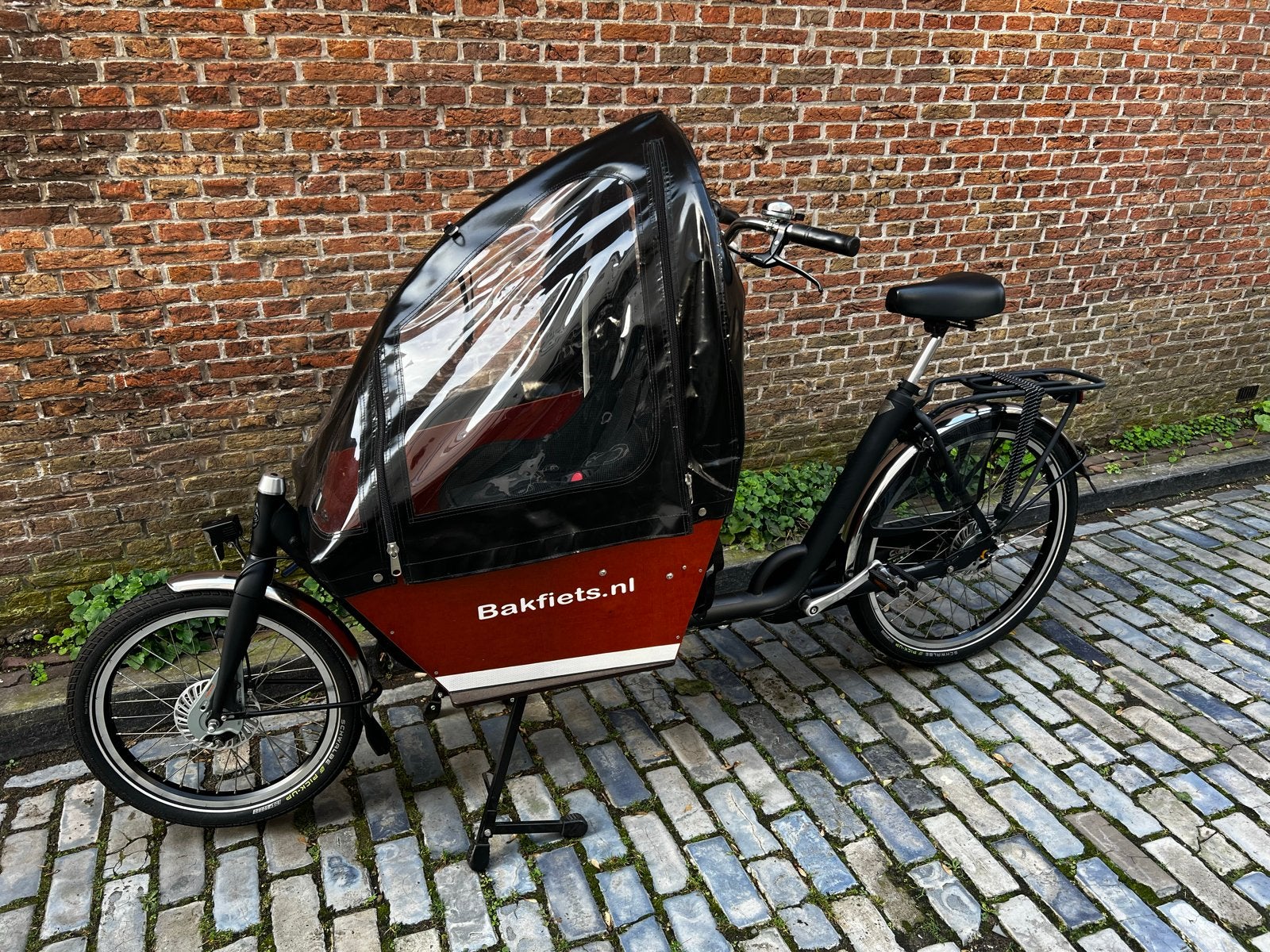 Bakfiets CargoBike Kort short matzwart incl. accessoires, Fietsen en Brommers, Huif, Zo goed als nieuw, 2 kinderen, Schijfrem
