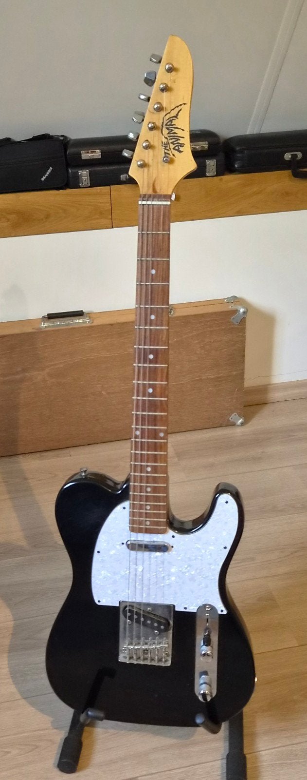 Elektrische gitaar, Muziek en Instrumenten, Ophalen of Verzenden, Zo goed als nieuw, Solid body, Overige merken
