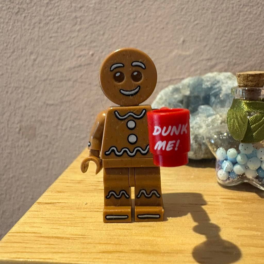 Lego Gingerbread Man Minifiguur met 'Dunk Me!' mok, Ophalen, Zo goed als nieuw, Jongen of Meisje