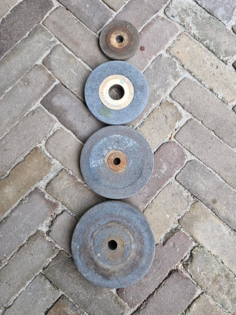 4 stuks slijpstenen, Ophalen of Verzenden, Gebruikt, Minder dan 700 watt, Haakse handslijpmachine