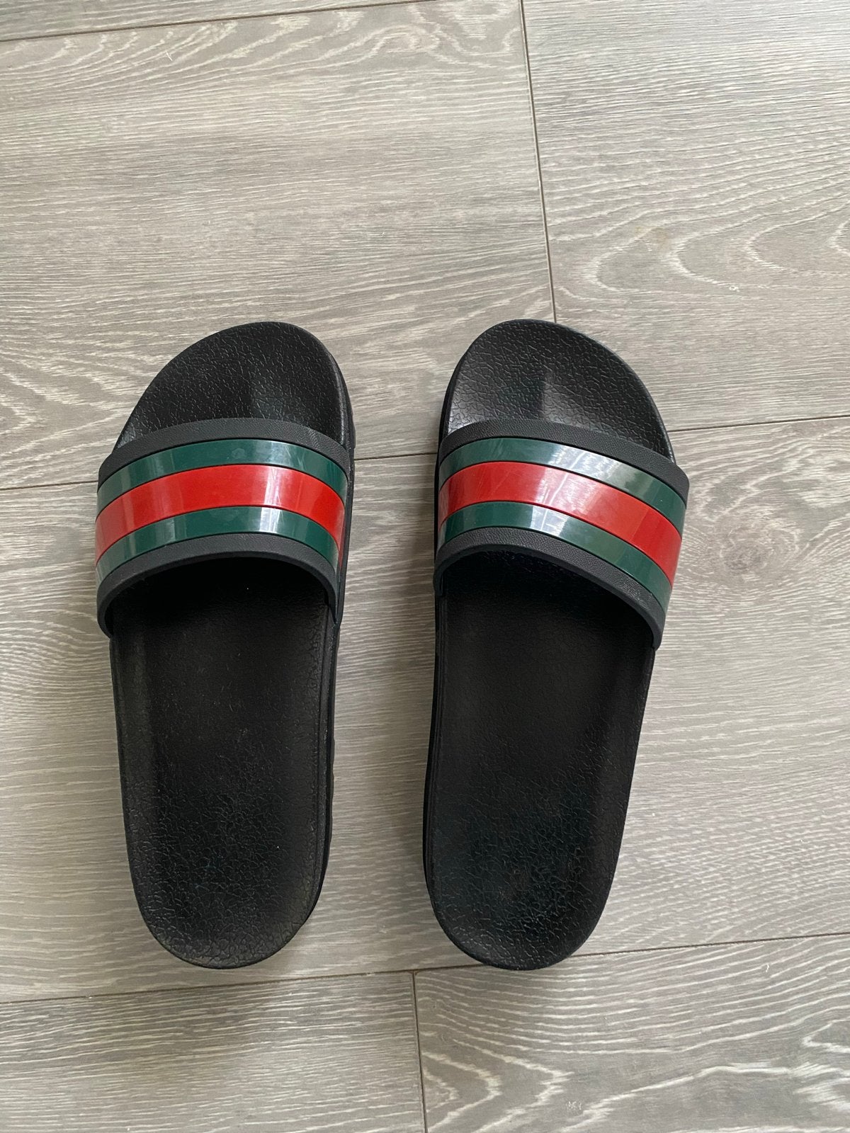 Gucci Slippers, Kleding | Dames, Schoenen, Ophalen of Verzenden, Gedragen, Zwart, Slippers