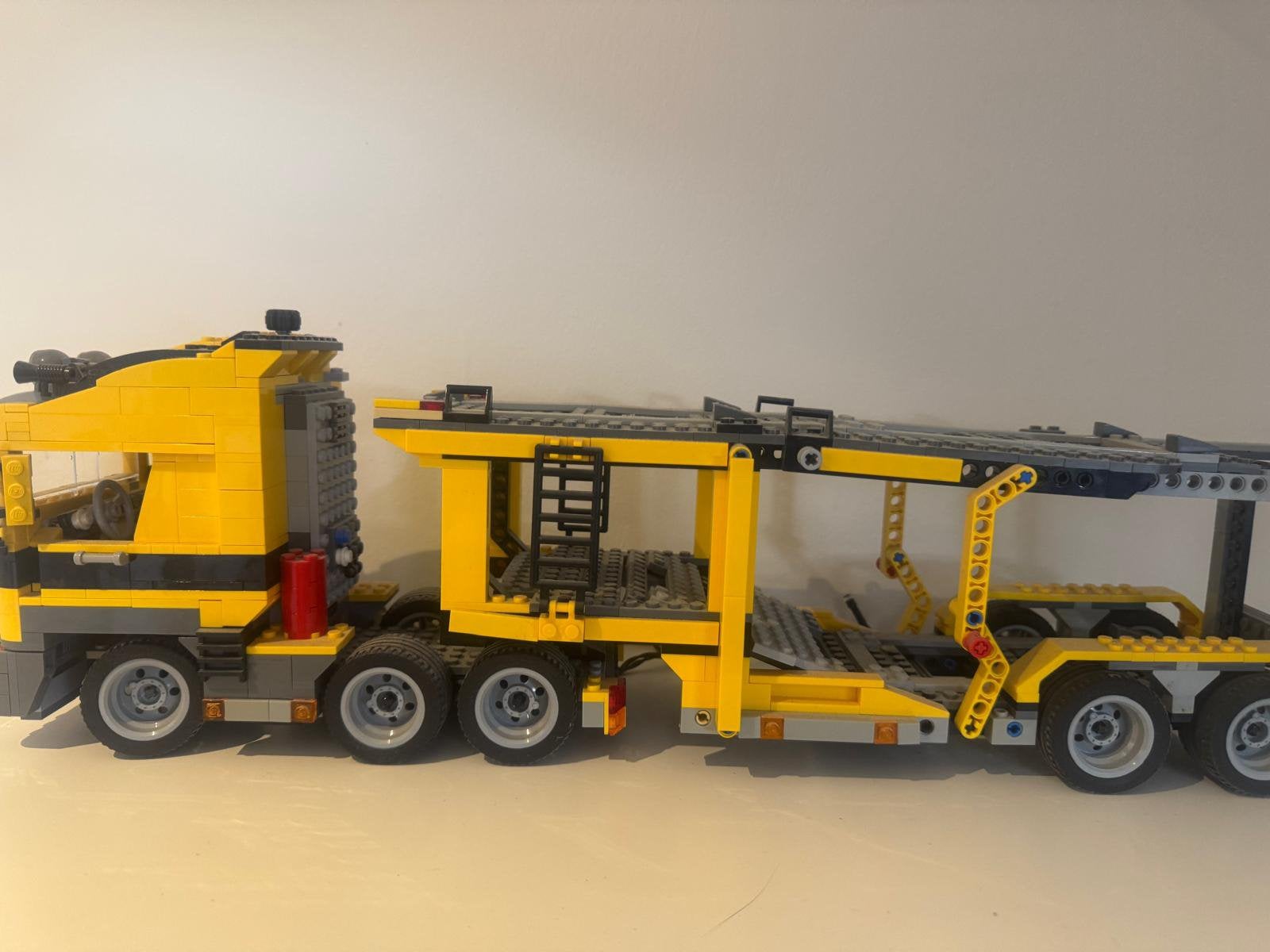 Lego vrachtauto oplegger, Ophalen of Verzenden, Zo goed als nieuw, Bus of Vrachtwagen