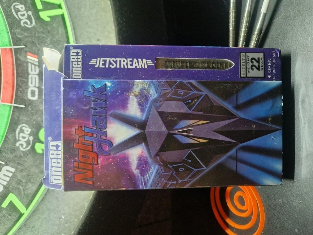 One80 NightHawk Jetstream Darts - 22 gram Steeltip, Sport en Fitness, Ophalen of Verzenden, Zo goed als nieuw, Pijlen
