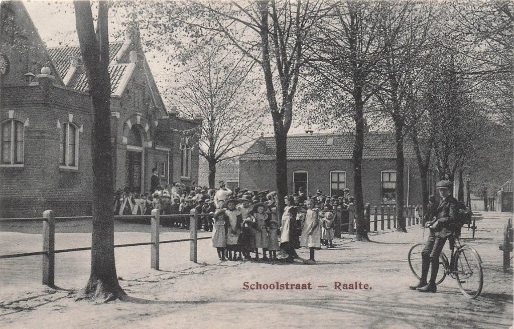 702-112-019 Schoolstraat Raalte, Verzenden, Voor 1920, Overijssel