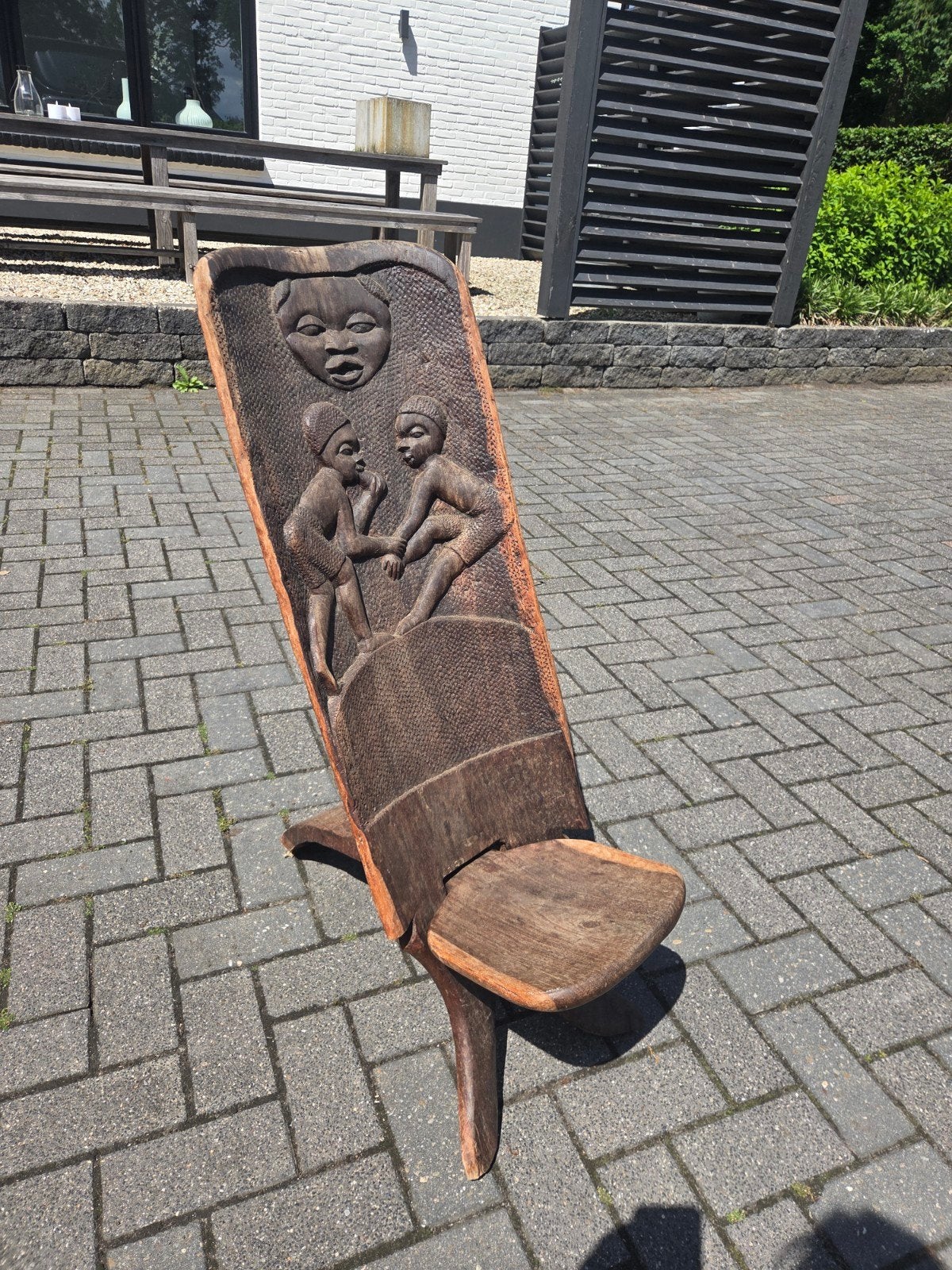 Vintage Afrikaanse vouwstoel met houtsnijwerk, Antiek en Kunst, Ophalen