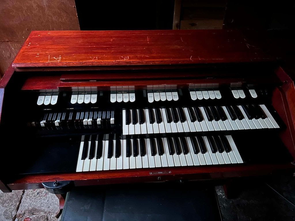 Ik ben op zoek naar een Hammond M of L, werkend of niet., Ophalen, Gebruikt, 2 klavieren, Overige typen