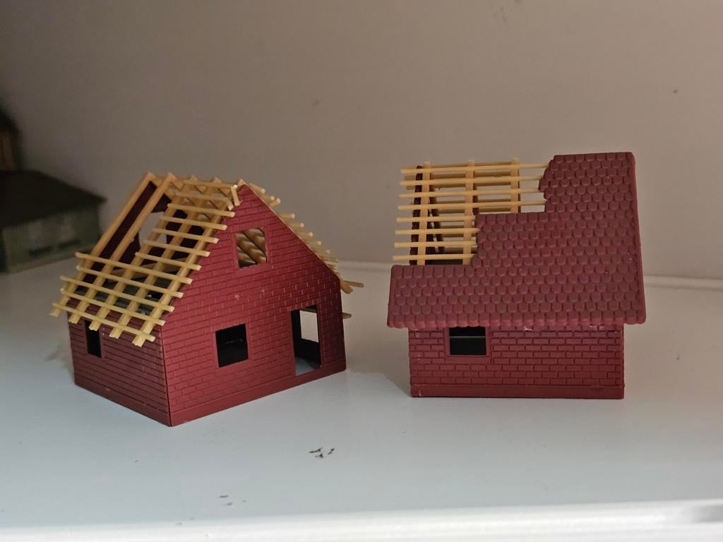 Modeltrein Ho huizen in aanbouw, Overige merken, Gelijkstroom, Wagon, Ophalen of Verzenden