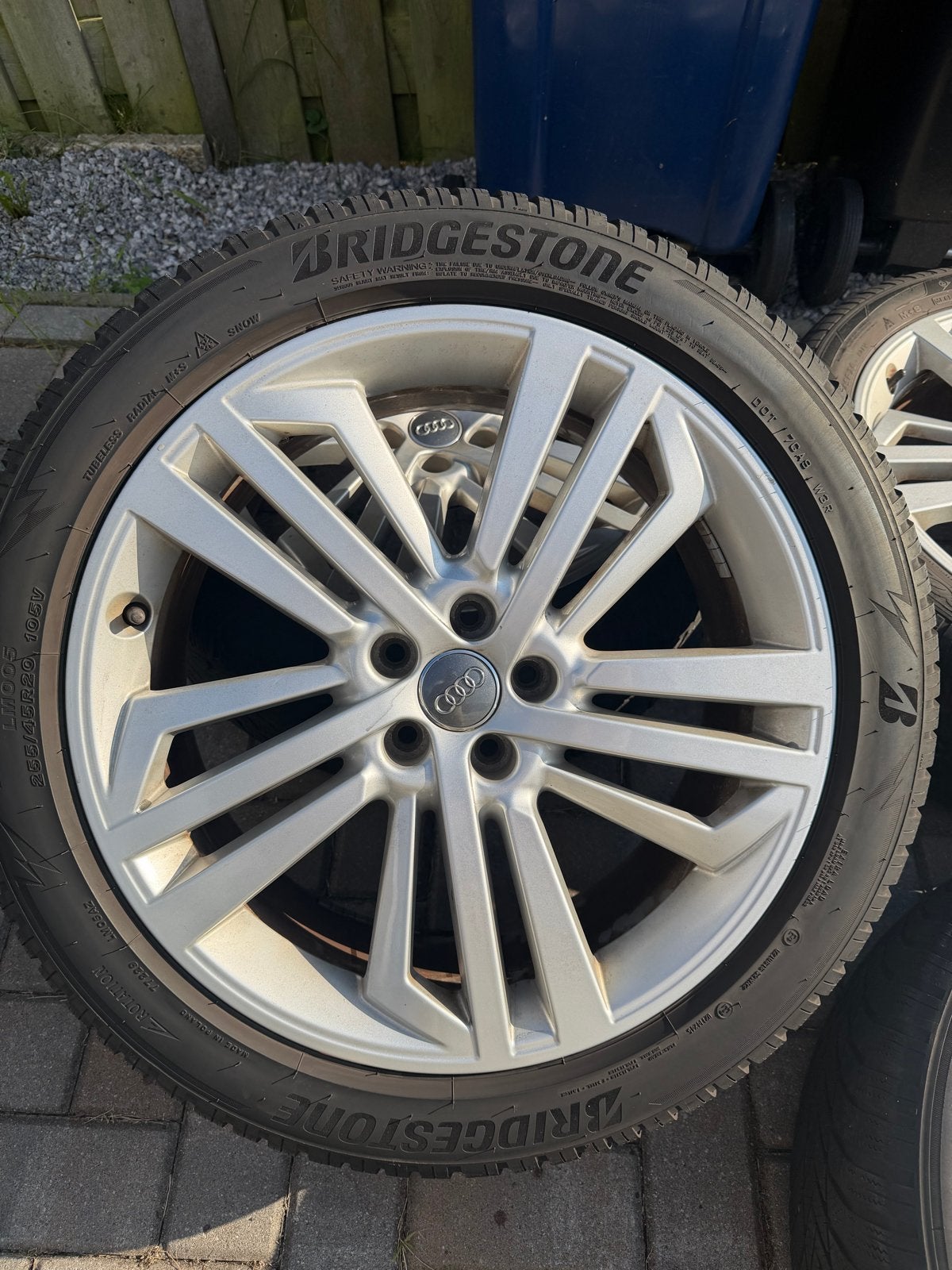 Audi q5 20 inch velgen met Bridgestone winterbanden, Gebruikt, 255 mm, Banden en Velgen, Personenwagen