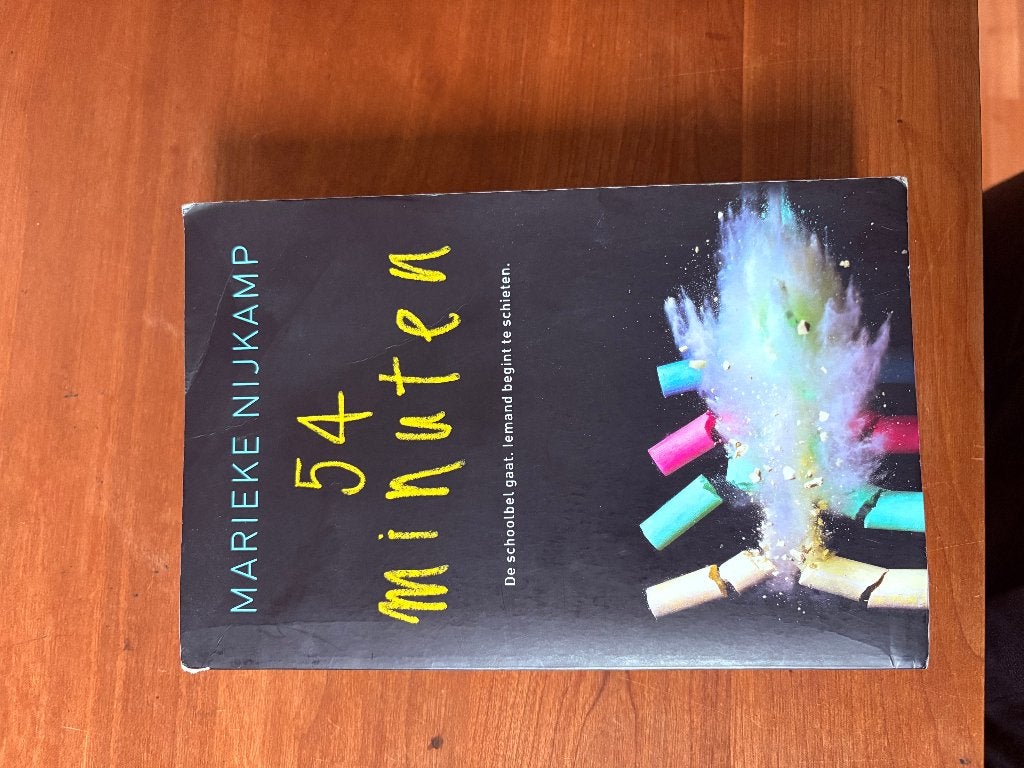 54 minuten – Marieke Nijkamp, Ophalen of Verzenden, Gelezen