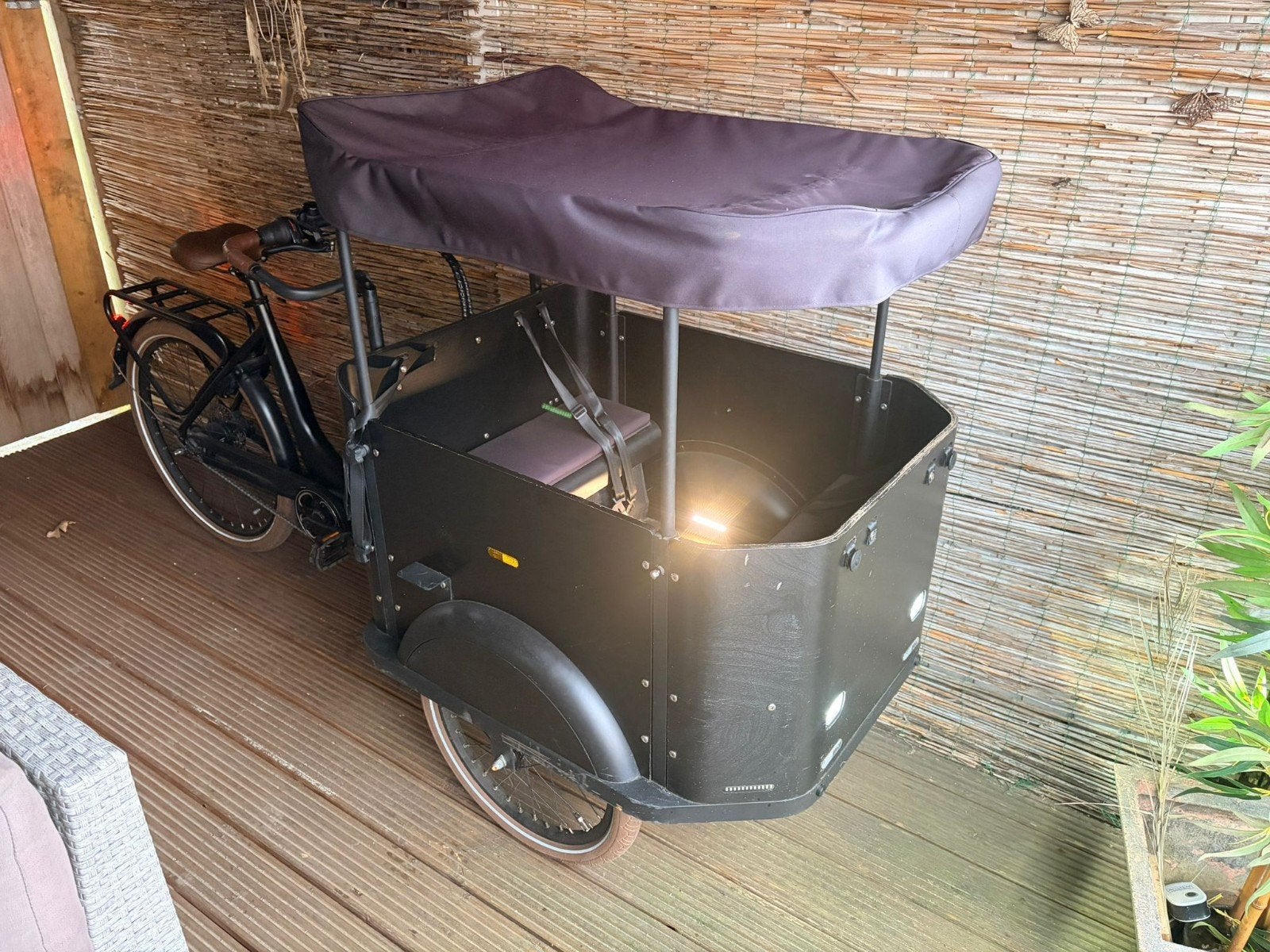 Cangoo Keewee elektrische bakfiets - Zo goed als nieuw, 4 kinderen of meer, Huif, Zo goed als nieuw, Ophalen