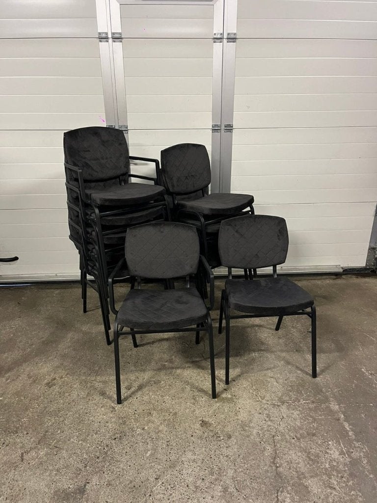 98 Luxe stapelbare Horeca stoelen Stackchair kantine export, Huis en Inrichting, Stoelen, Ophalen, Bruin, Zo goed als nieuw, Stof