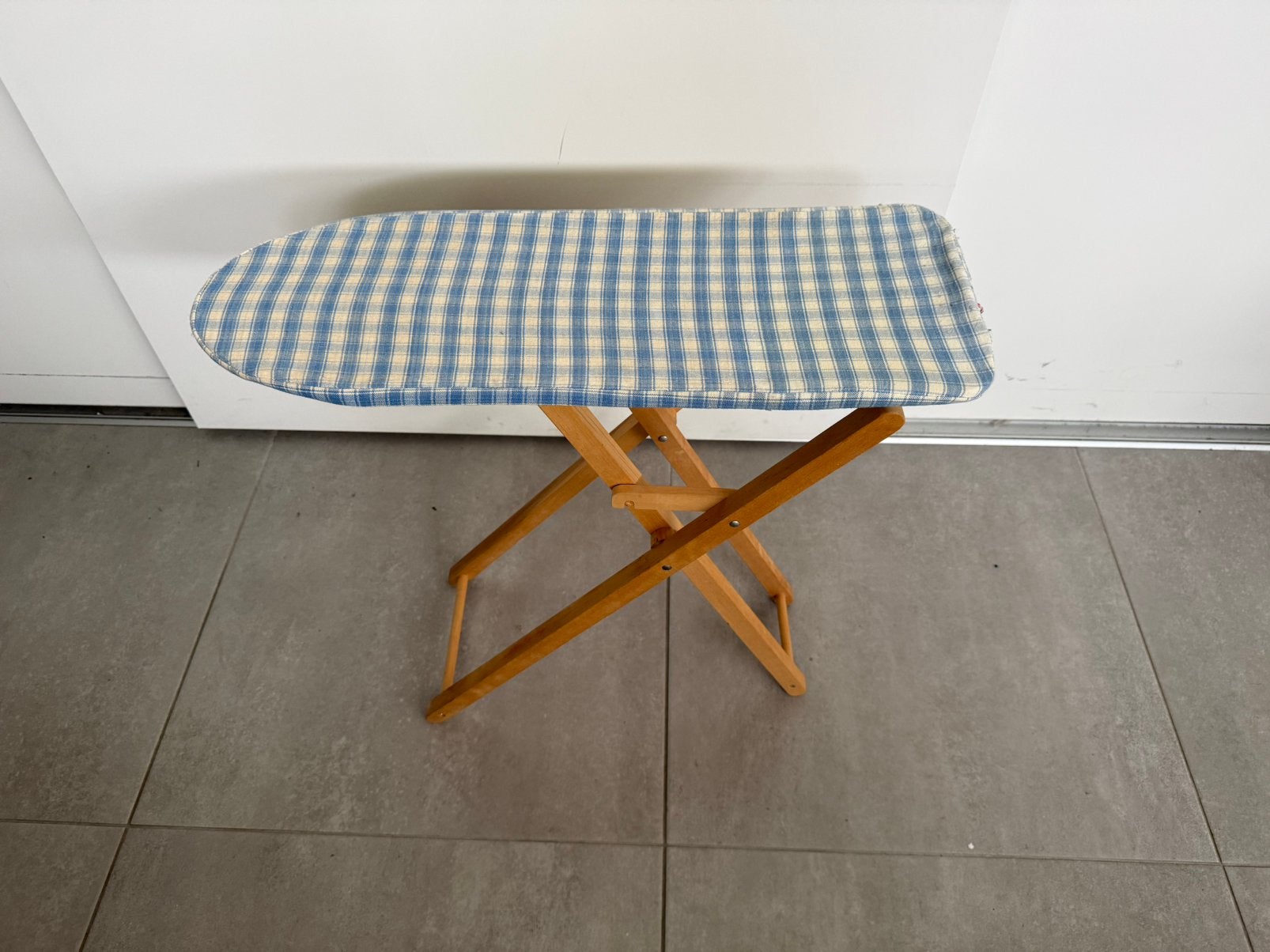 Houten kinder strijkplank voor kinderen van IKEA, Ophalen of Verzenden, Zo goed als nieuw, Jongen of Meisje