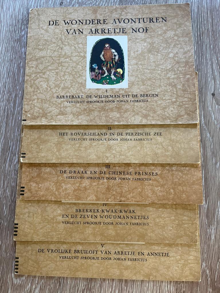 De Wondere Avonturen van Arretje Nof - Complete Set, Ophalen of Verzenden, Overige typen