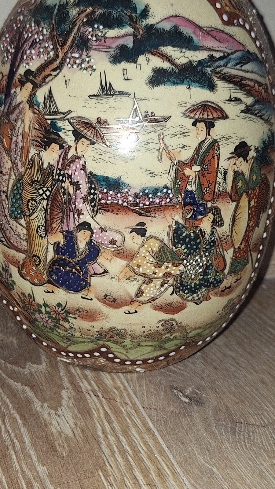Chinese vaas ei aardewerk China, Ophalen
