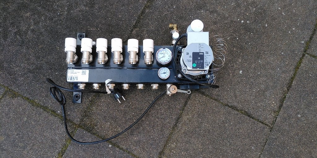 Slim verdeler Wilo PARA 6 groepen, Ophalen, Gebruikt, Minder dan 30 cm, Overige typen