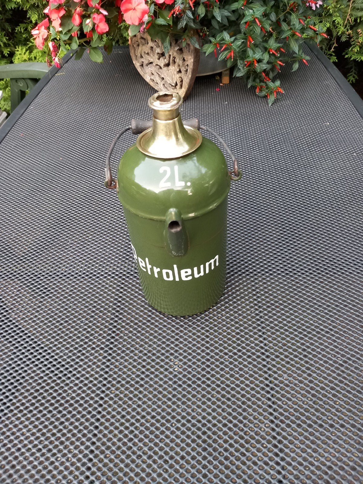 Donkergroen emaille 2liter petroleumkan, Antiek en Kunst, Ophalen of Verzenden
