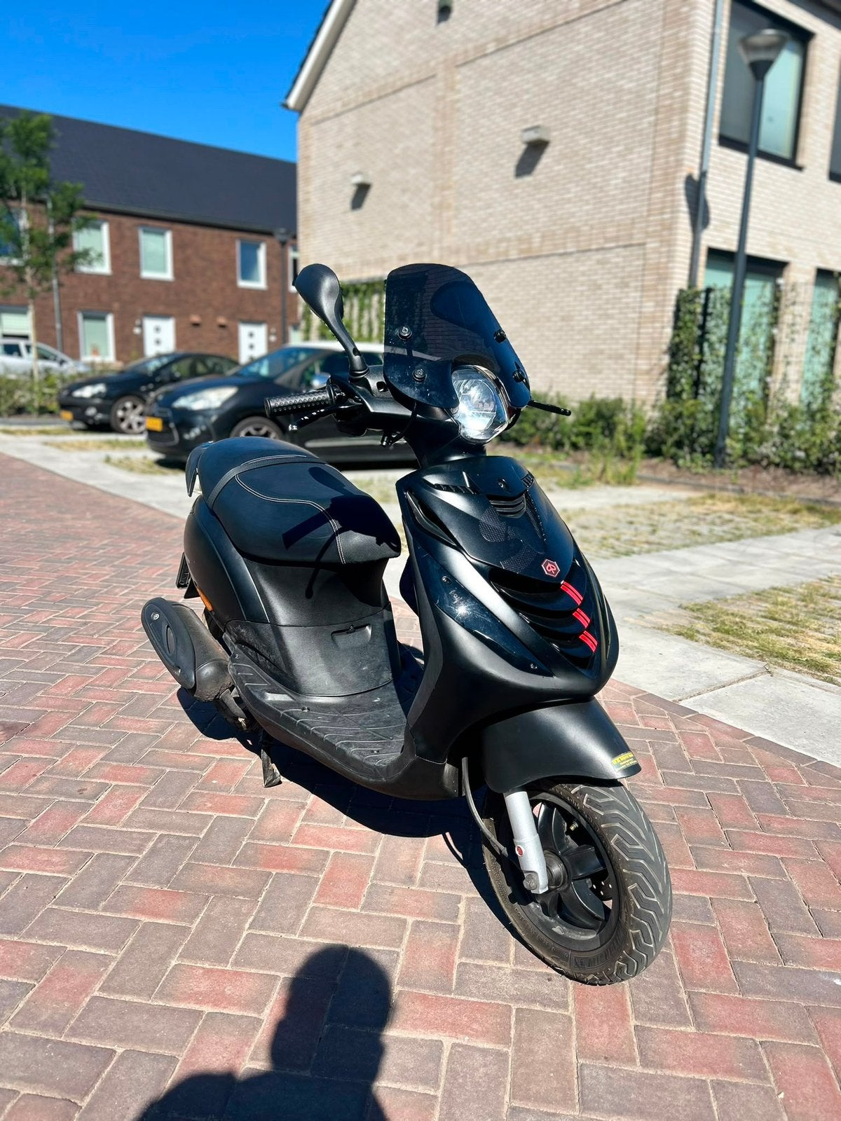 Piaggio zip 2015 4t, Fietsen en Brommers, Scooters | Piaggio, Ophalen, Gebruikt, Zip, Benzine