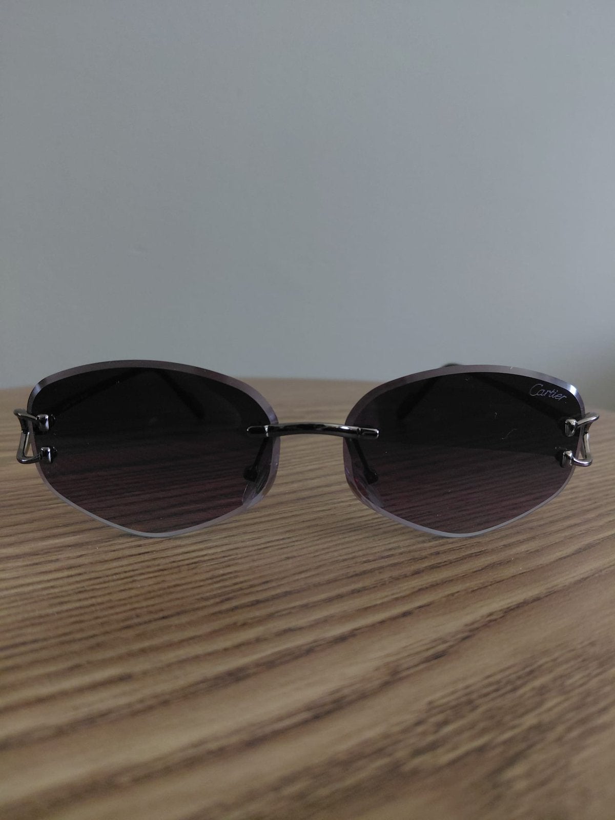 Cartier zonnebril donkere glazen, Sieraden, Tassen en Uiterlijk, Zonnebrillen en Brillen | Dames, Ophalen of Verzenden, Nieuw
