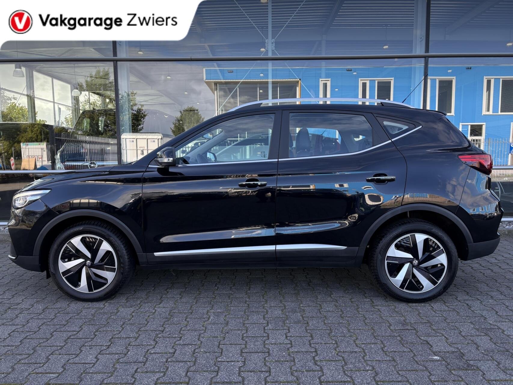 MG MG ZS EV EV Long Range Luxury 70 kWh |SOH91.4%|Stoel.verw, Gebruikt, Met garantie (alle), ZS, Zwart
