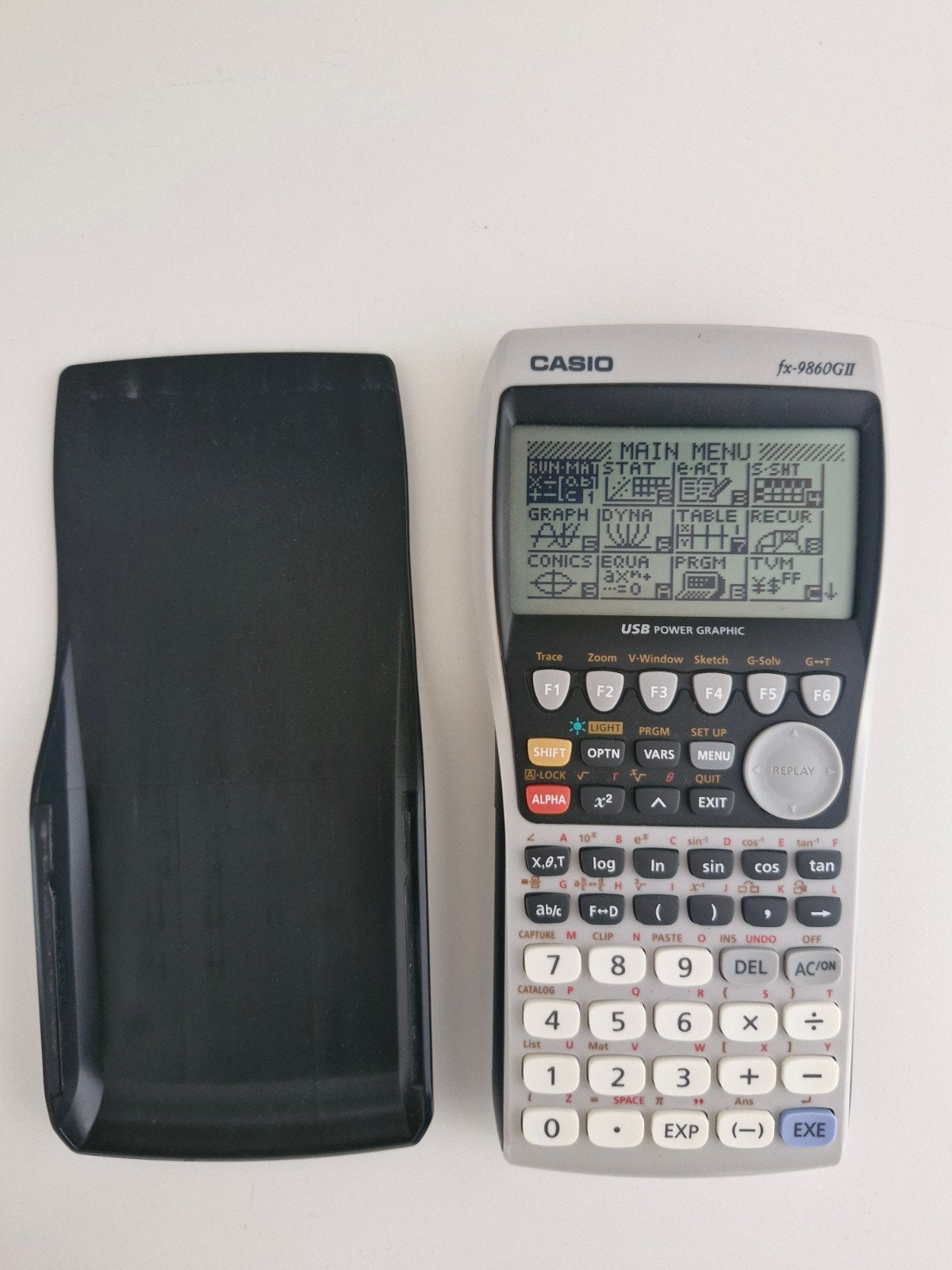 Casio fx-9860GII grafische rekenmachine en beschermkap, Ophalen of Verzenden, Grafische rekenmachine, Gebruikt