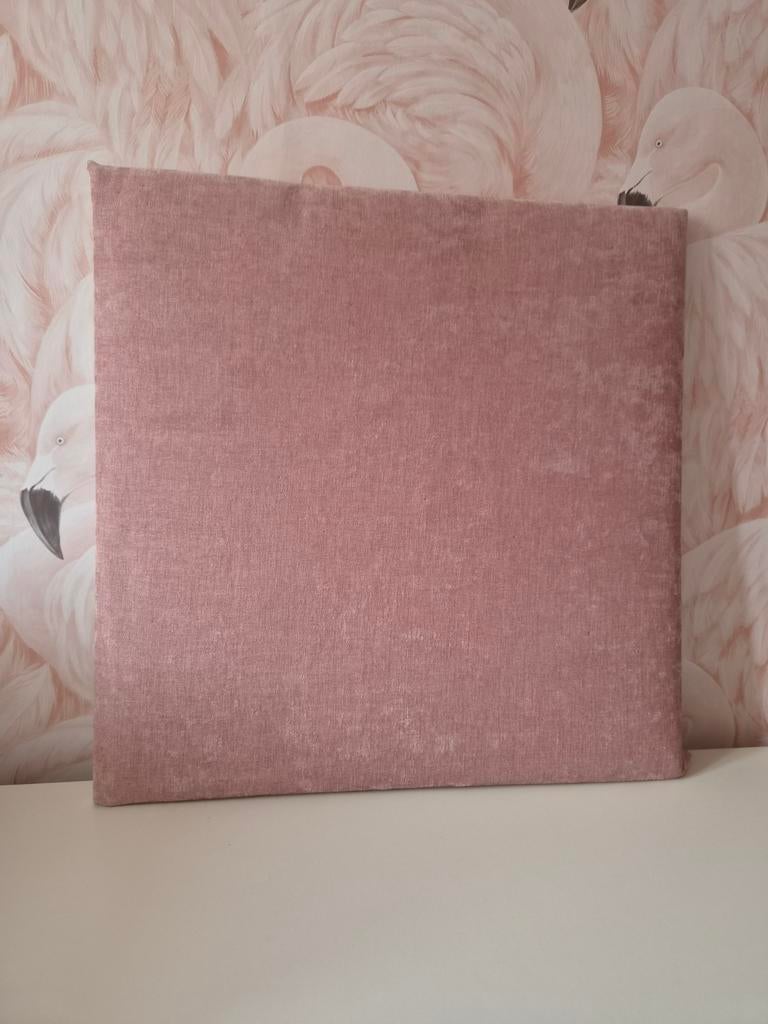 Prikbord 50 x 50 cm, Ophalen of Verzenden, Zo goed als nieuw, Prikbord