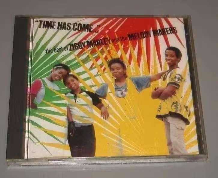 CD Ziggy Marley And The Melody Makers – Time Has Come, Reggae, Ophalen of Verzenden, Zo goed als nieuw, Verzamelalbum