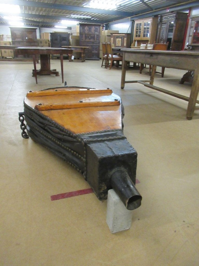 Oer 11515 hele grote antieke blaasbalg, Ophalen