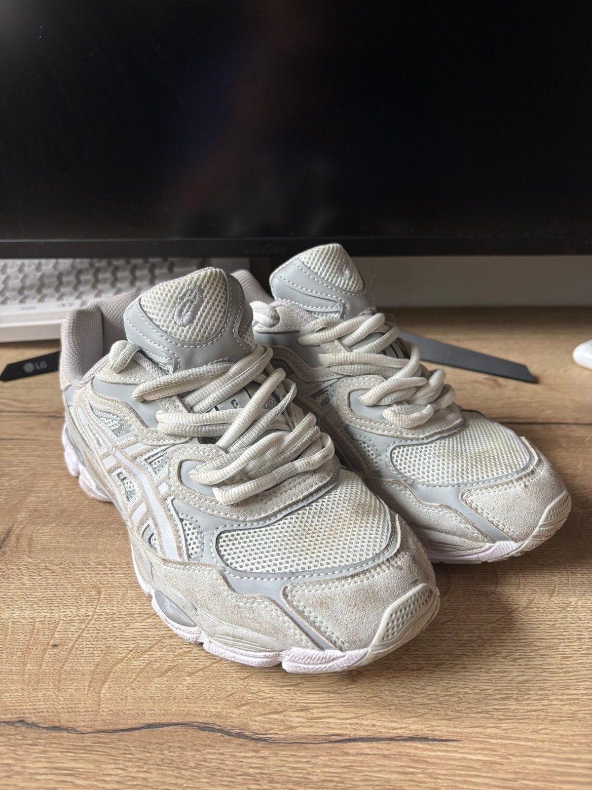 Asics gel maat 44, Sport en Fitness, Korfbal, Ophalen of Verzenden, Gebruikt, Schoenen