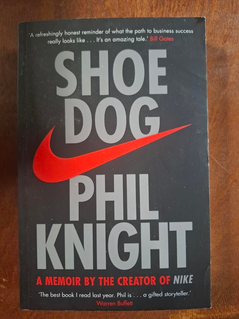 SHOE DOG - PHIL KNIGHT, Boeken, Ophalen of Verzenden