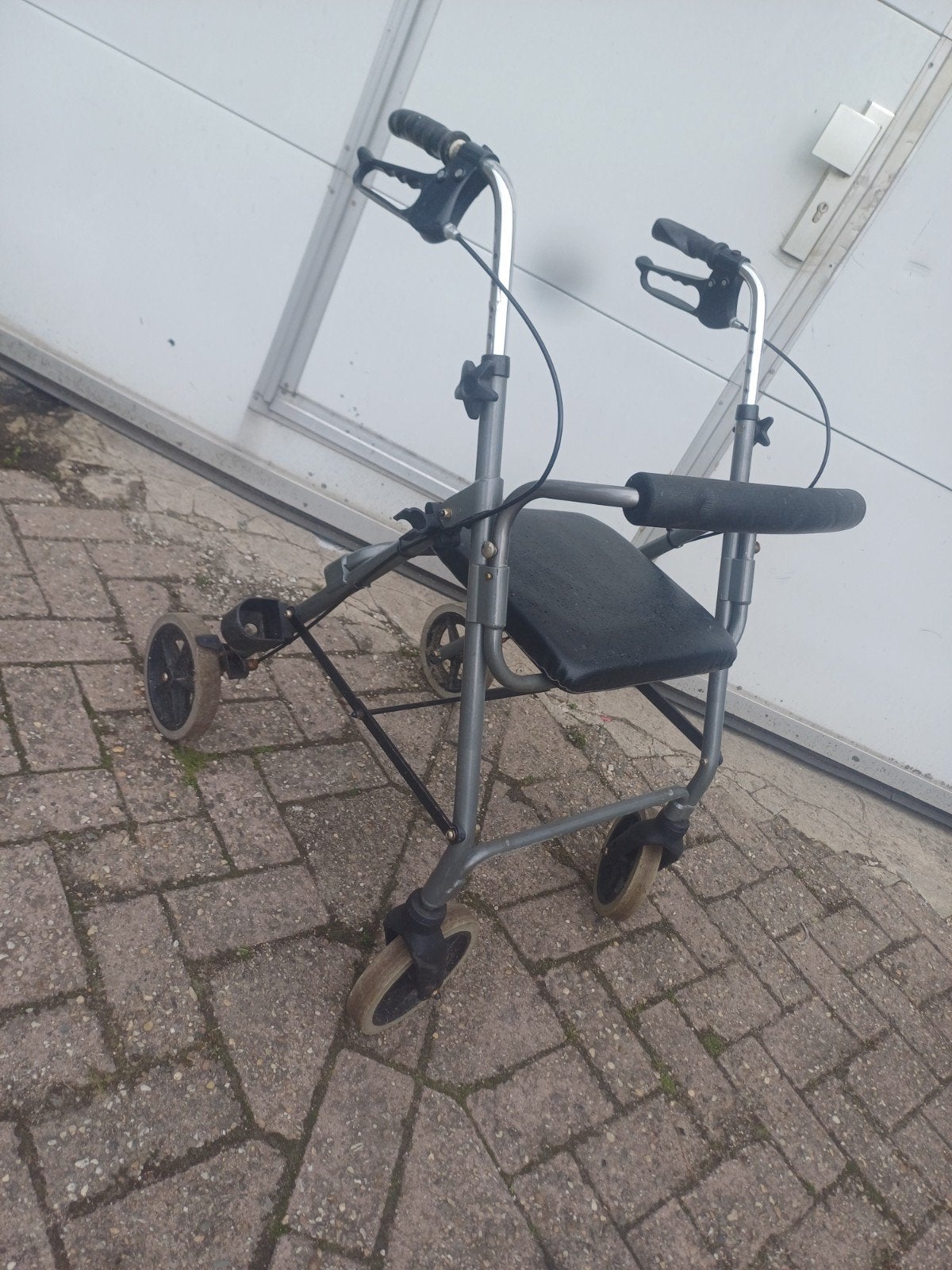 3 verschillende soorten rolators allemaal goed, Diversen, Rollators, Ophalen