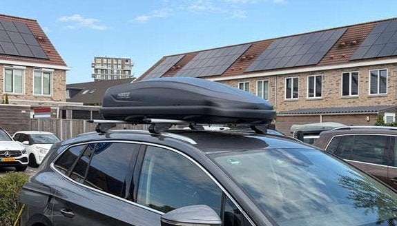 Te huur: Hapro Traxer 5.6 370L dakkoffer en Cronos Aero 3, Ophalen, Zo goed als nieuw
