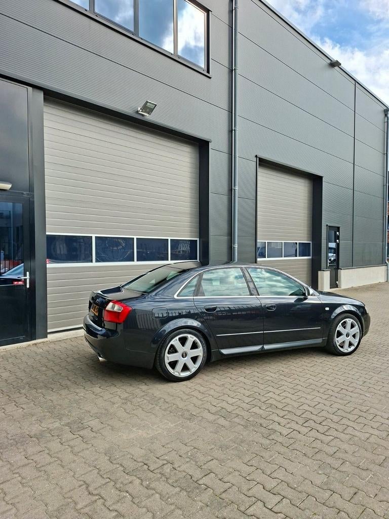 Audi S4 B6 4.2 V8 Quattro | Handgeschakeld | Liefhebbersauto, Zwart, Origineel Nederlands, Handgeschakeld, Vierwielaandrijving