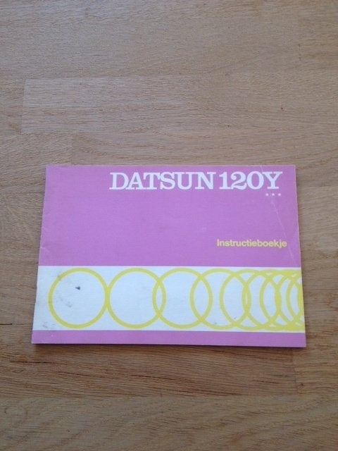 Datsun 120Y Instructieboekje - Origineel  NL, Ophalen of Verzenden