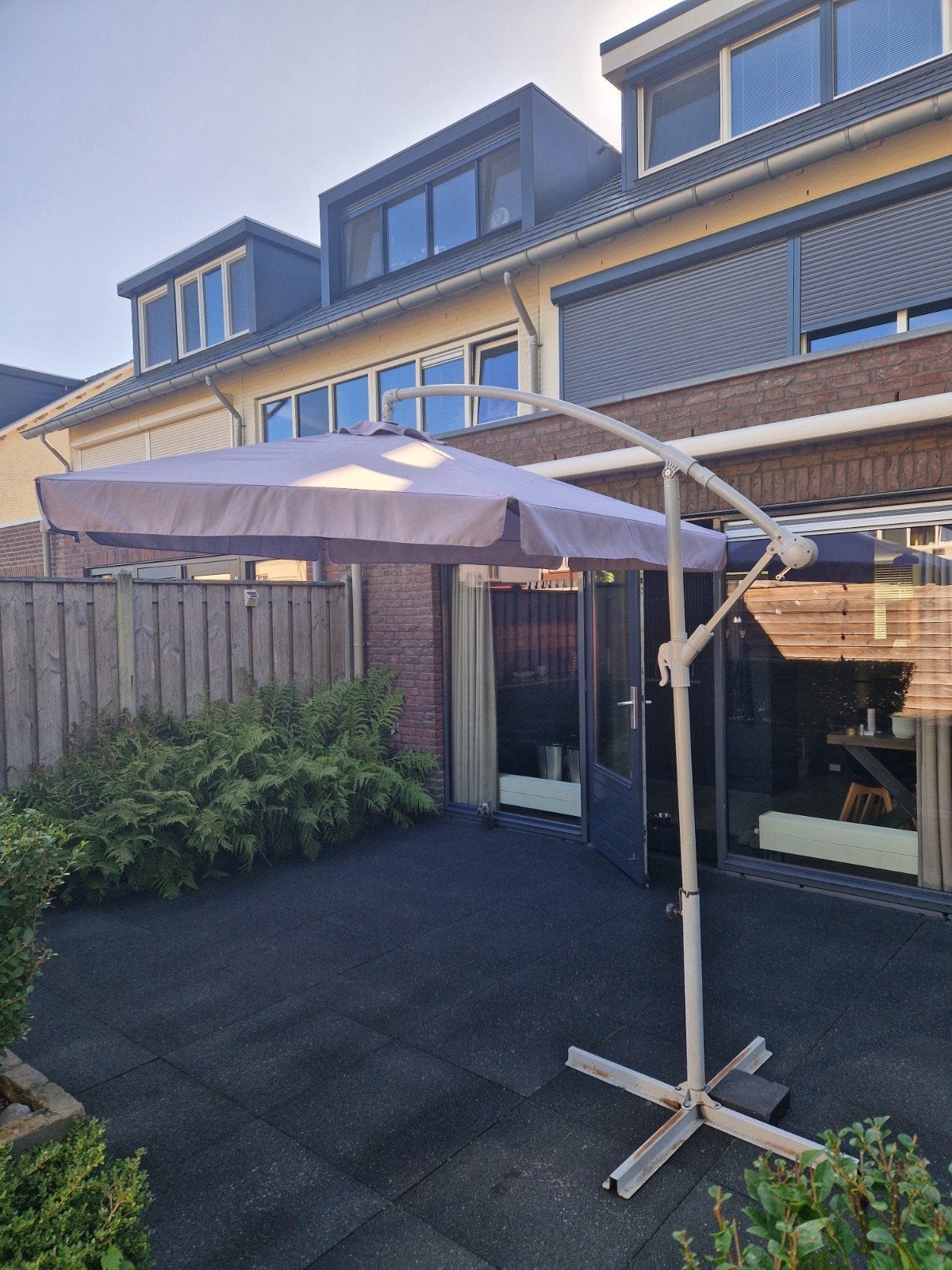Zweefparasol - Grijs, Tuin en Terras, Ophalen, 2 tot 3 meter, Zweefparasol, Verstelbaar