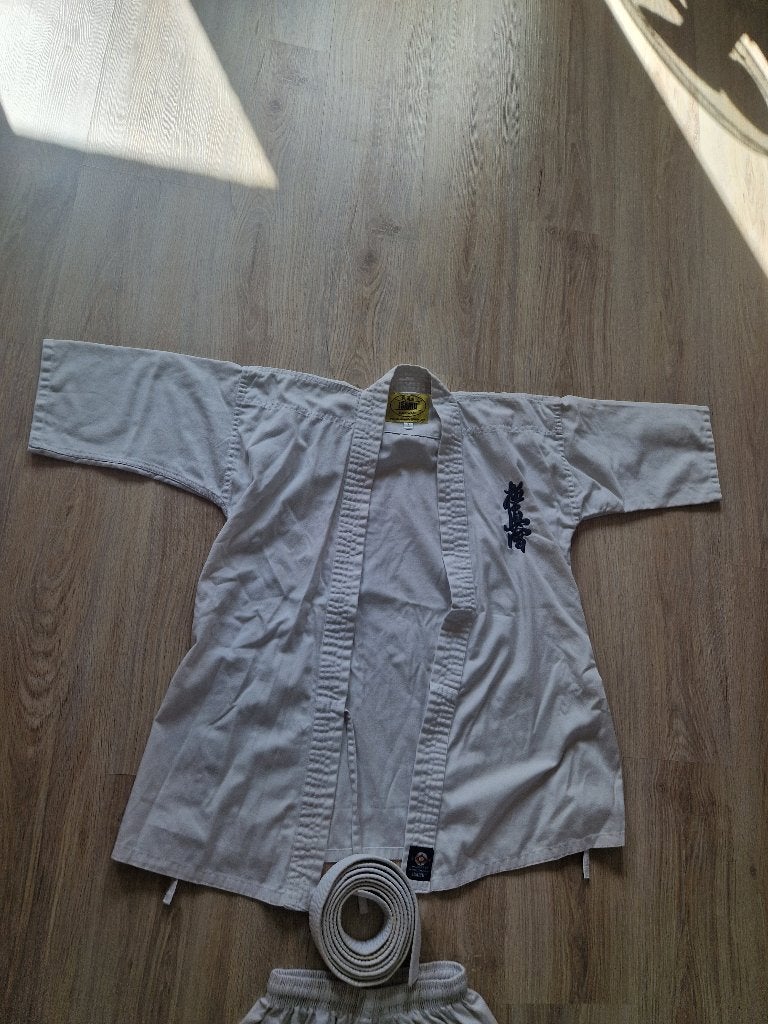 Volledige karate outfit, Ophalen, Gebruikt, Overige