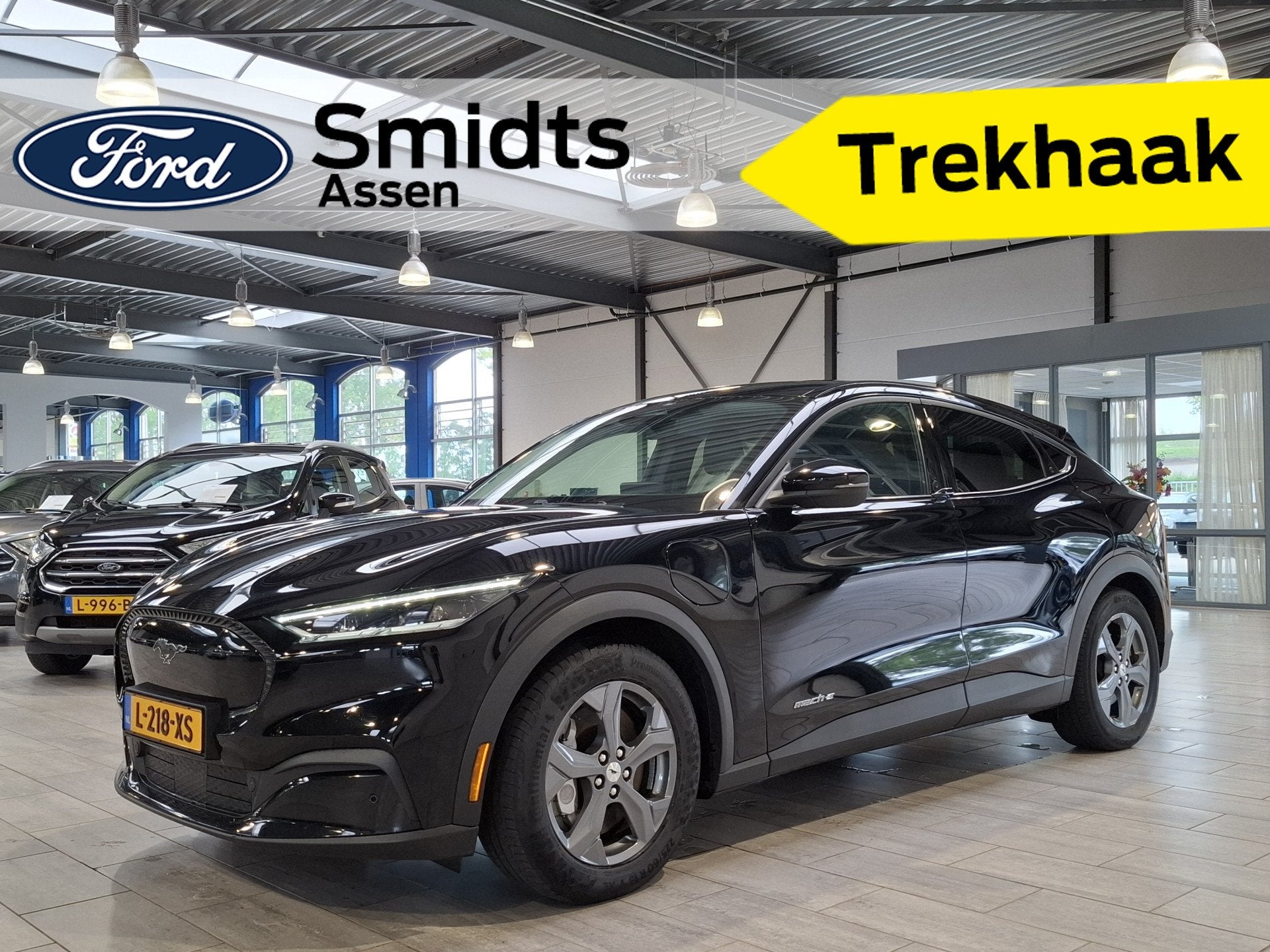 Ford Mustang Mach-E RWD 75 kWh | Trekhaak | LED | Leder | Ad, Auto's, Dealer onderhouden, Achterwielaandrijving, Gebruikt, Zwart
