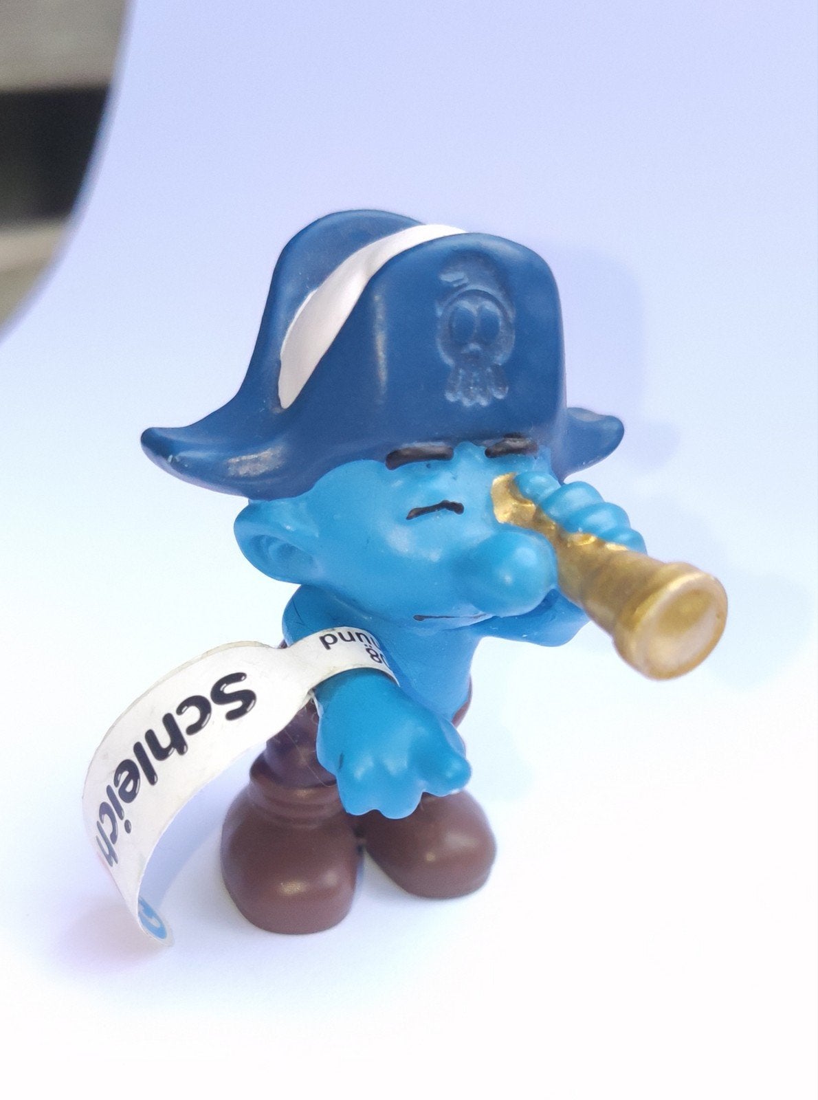 Piraten Smurf Schleich figuur met verrekijker, Ophalen of Verzenden, Zo goed als nieuw