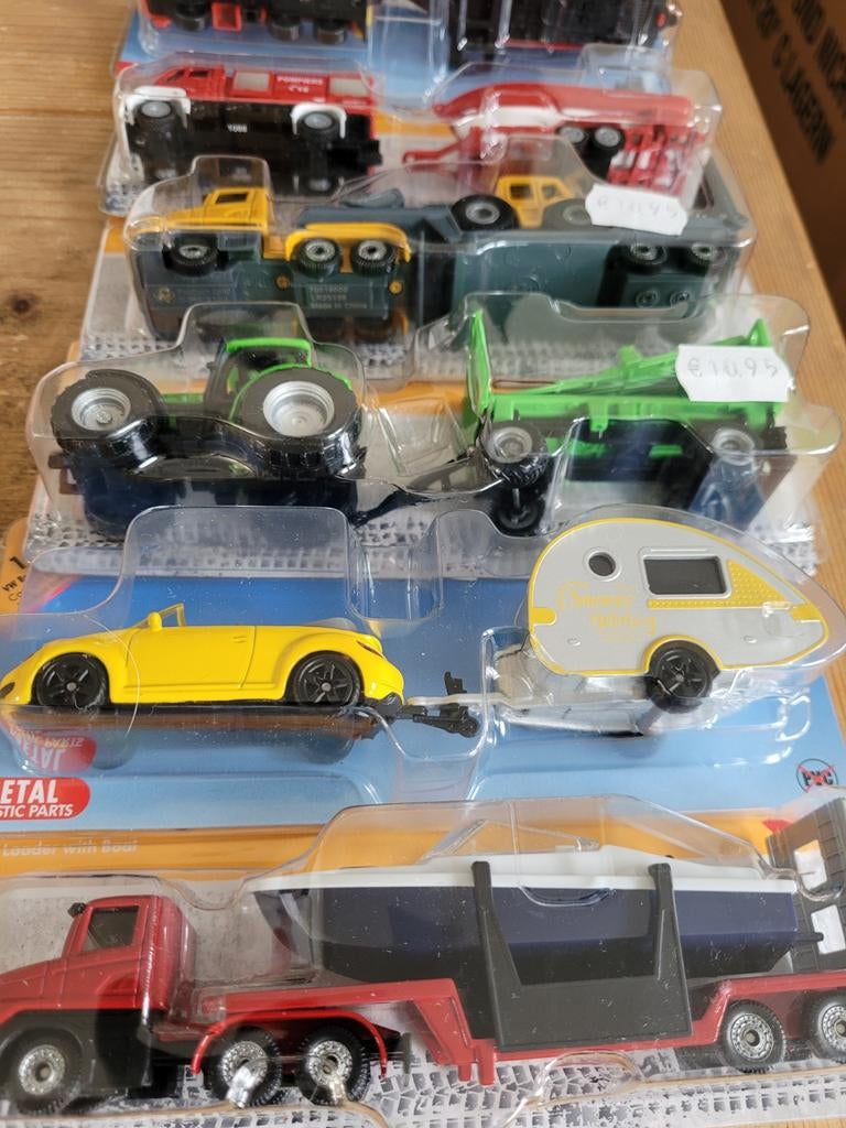 Verschillende vrachtauto's, S, SIKU, Nieuw, Bus of Vrachtwagen