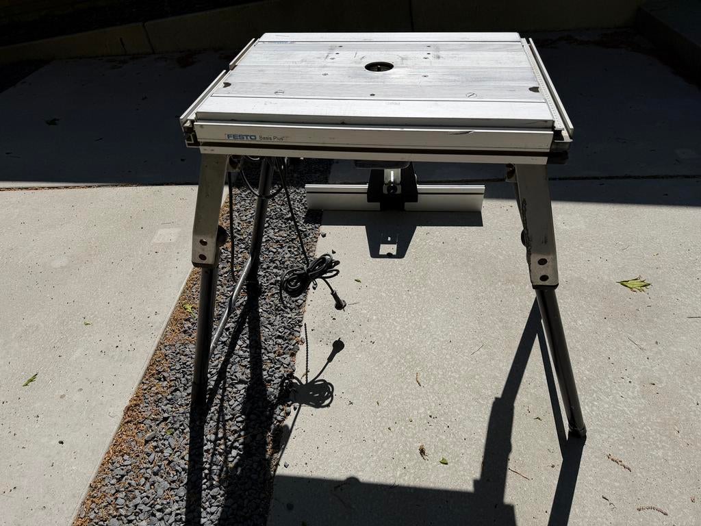 Festool freesmachine OF900E + tafel basisplus, Doe-het-zelf en Verbouw, Ophalen, Gebruikt, Elektrisch, Bovenfrees