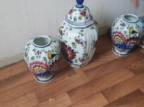 3 Delfts Blauw-stijl vazen met bloemmotief, Ophalen