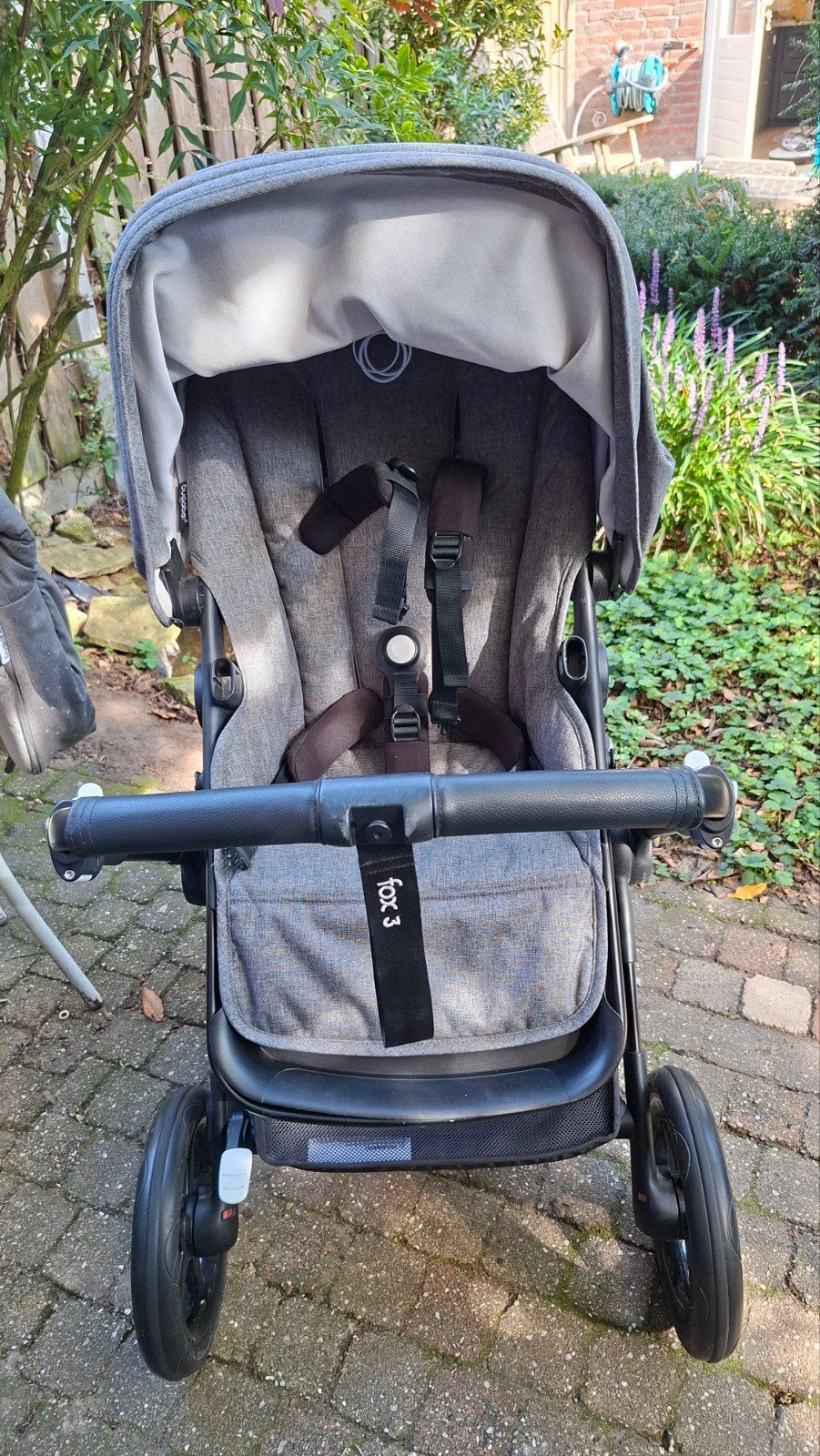 Foto 7 van Bugaboo Fox 3 en: Winterhoes, Zomerkap, Parasol, regenhoes