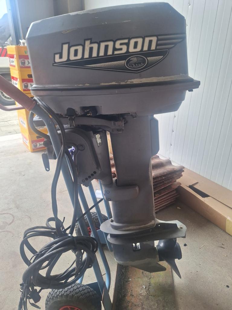 Johnson 30 pk buitenboordmotor - Langstaart, elektr. start, Ophalen of Verzenden, Gebruikt