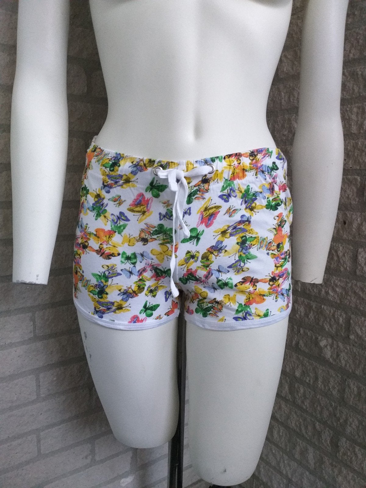 Korte broek met vlinders maat XS, Kort, Blauw, Ophalen of Verzenden, Zo goed als nieuw