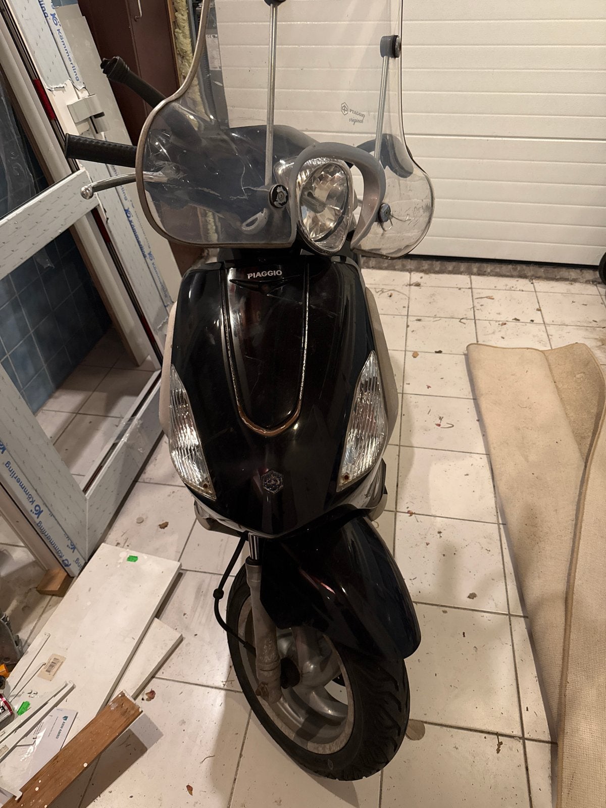 Piaggio Fly 25 Scooter - Zwart, Goede Staat, Ophalen, Gebruikt, Maximaal 45 km/u, Fly