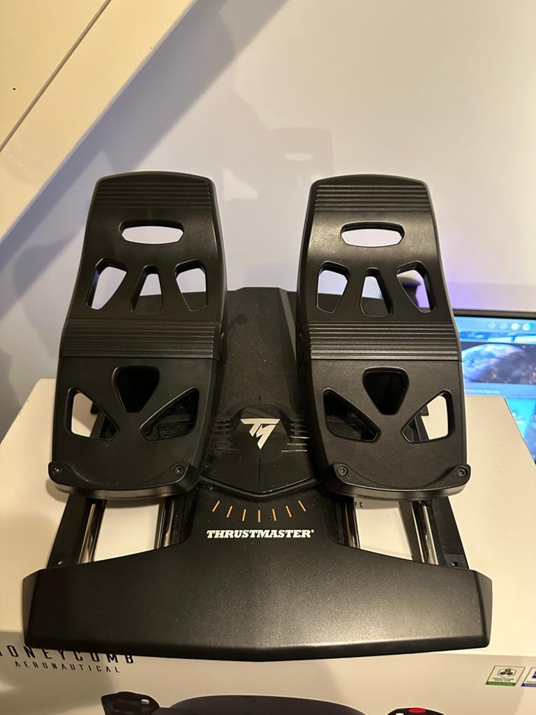 Thrustmaster T.16000M roerpedalen voor flight sim, Ophalen of Verzenden, Zo goed als nieuw