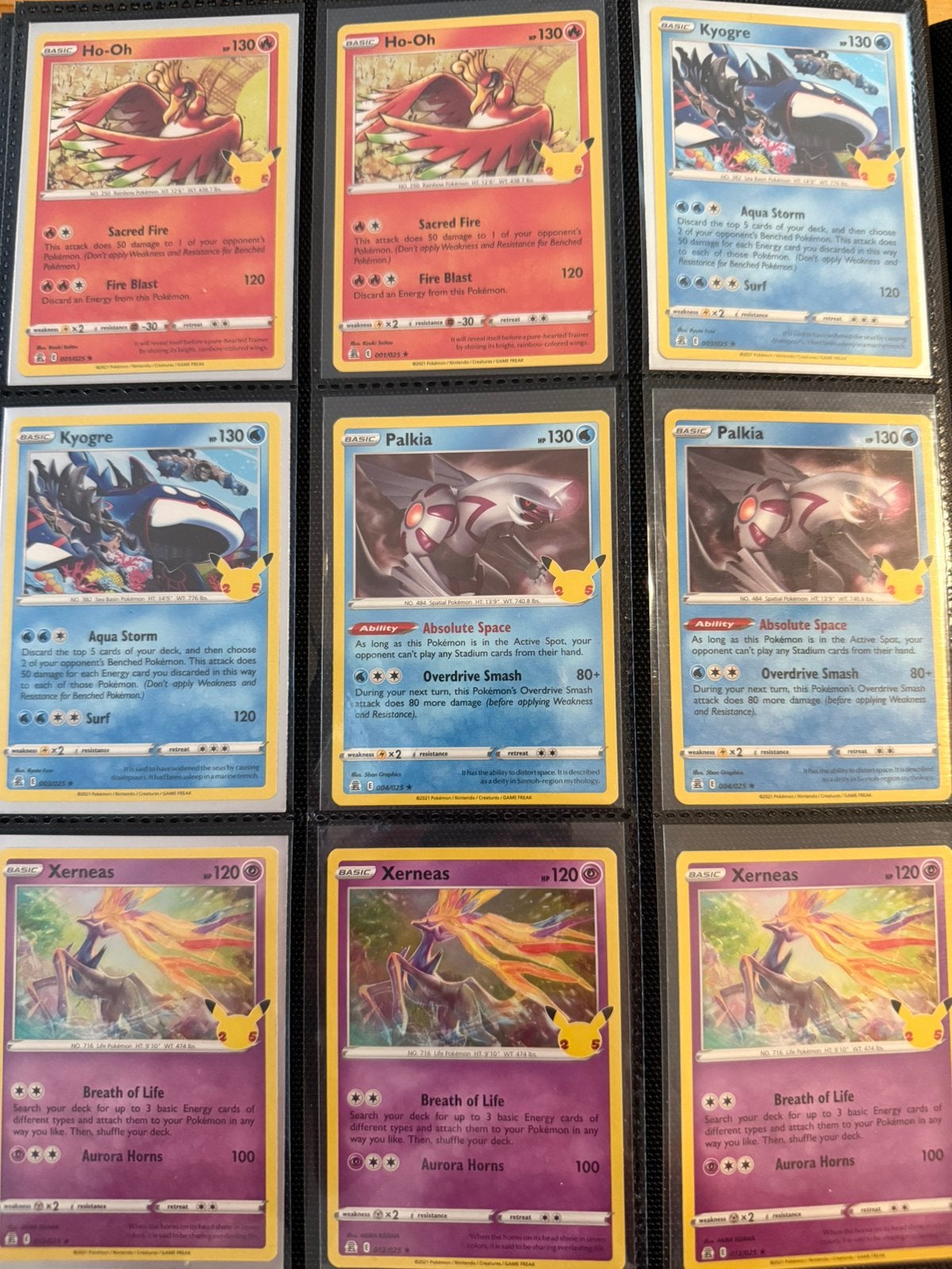 Pokémon Celebrations ‘25, Hobby en Vrije tijd, Verzamelkaartspellen | Pokémon, Ophalen of Verzenden, Zo goed als nieuw, Booster