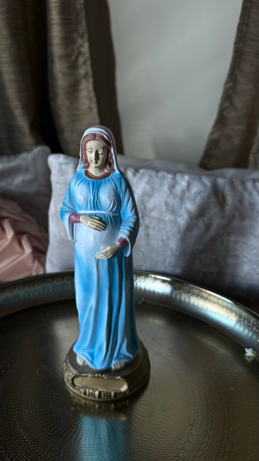Zwangere Maria beeld hars 21 cm - Nieuwstaat, Antiek en Kunst, Ophalen of Verzenden