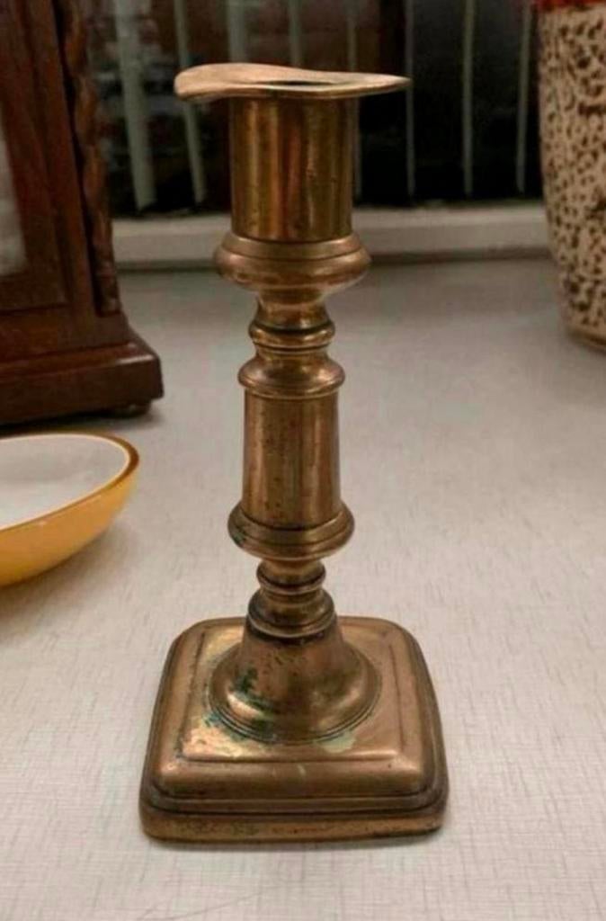 Kandelaar antieke 18e eeuwse koperen bronzen kandelaar, Ophalen of Verzenden