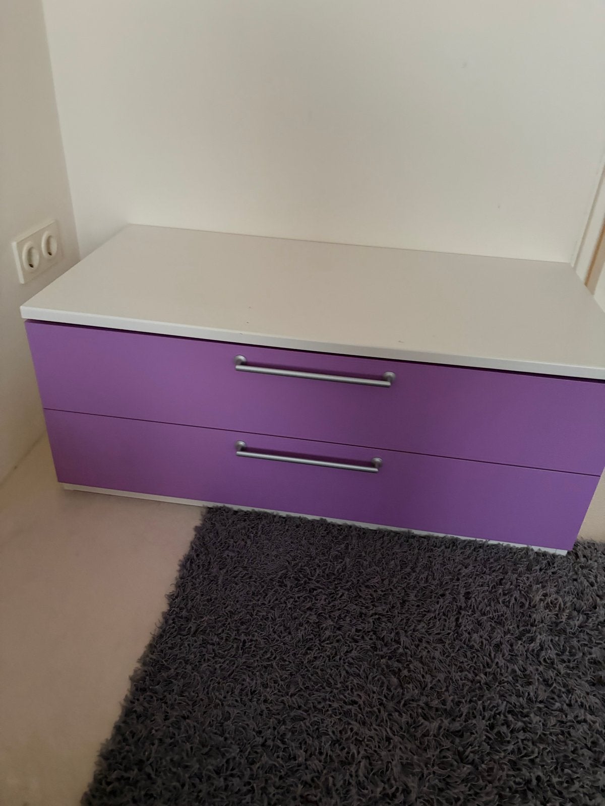 Paarse ladekast met 2 laden, Ophalen, Kunststof, Gebruikt, 100 tot 150 cm