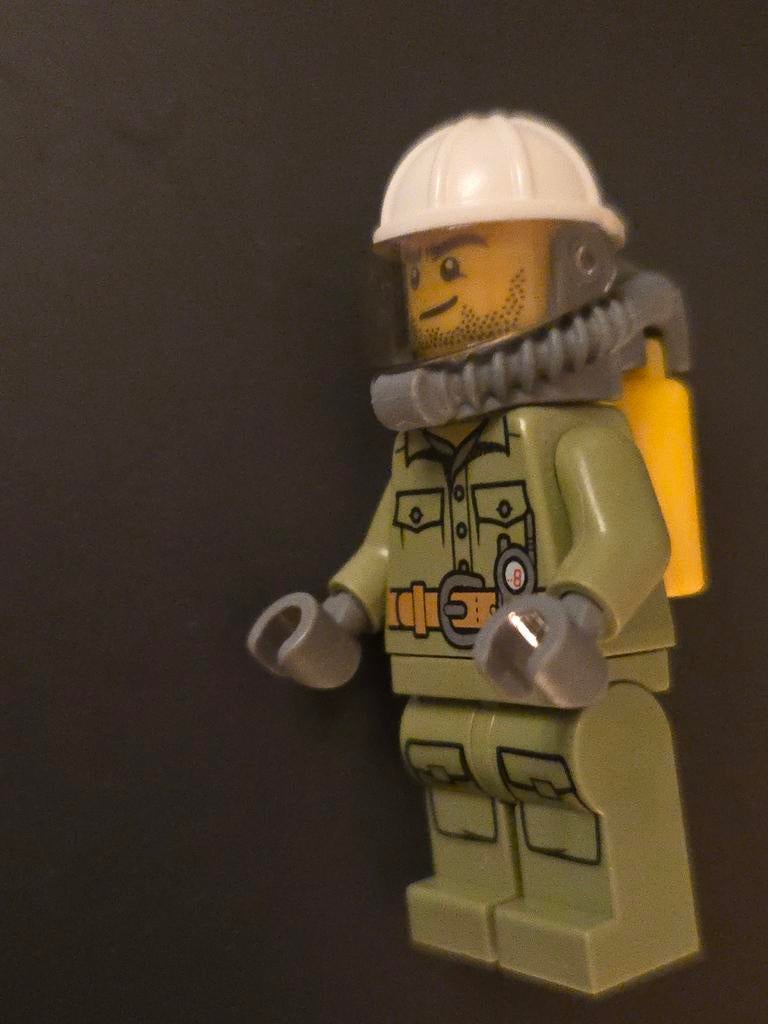 LEGO Minifigure Volcano Explorer Volcano Explorer Set 60122, City, Lego, Aastvej 1, 7190 Billund, Denmark, Ophalen of Verzenden